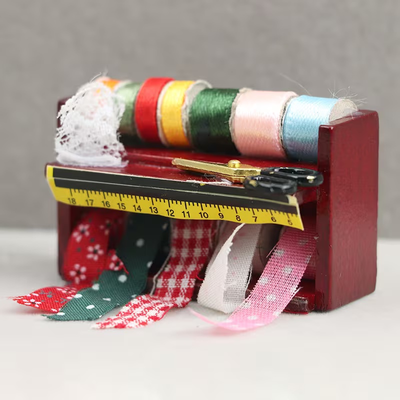 Poppenhuis mini-naaidoosje met - Woodworking Diy recensie en prijs
